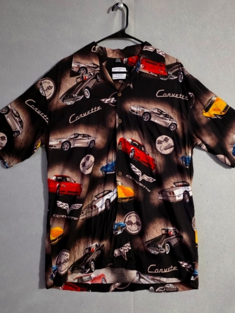 David Carey Mens AOP Corvette Hawaiian Shirt Size Large